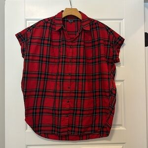 Madewell sleeveless collared women’s shirt.  Size XS